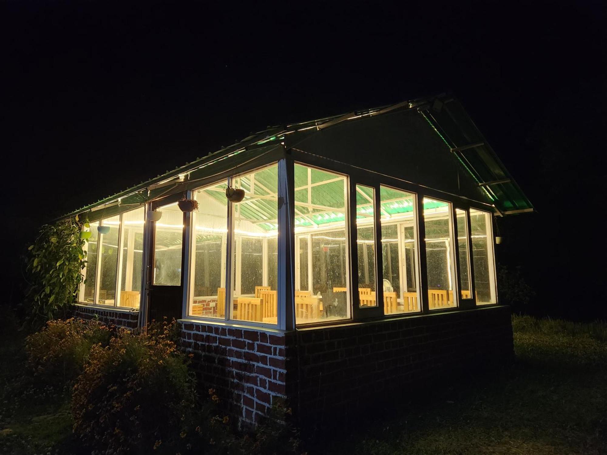 Hipostel Bir - Stay And Cafe Palampur Exterior photo