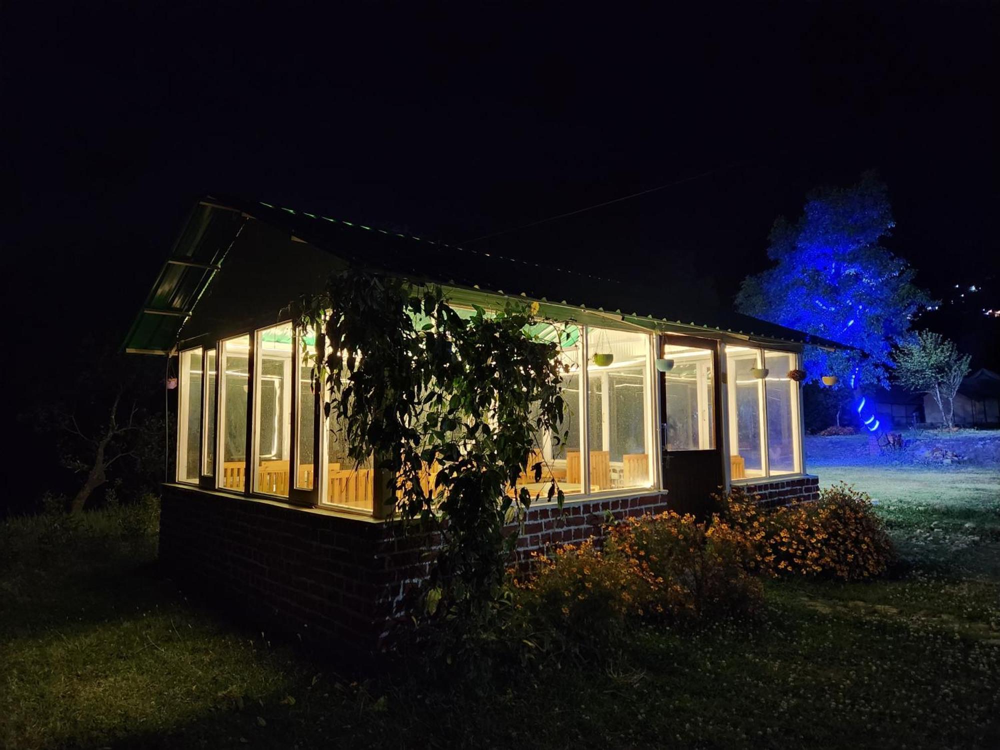 Hipostel Bir - Stay And Cafe Palampur Exterior photo