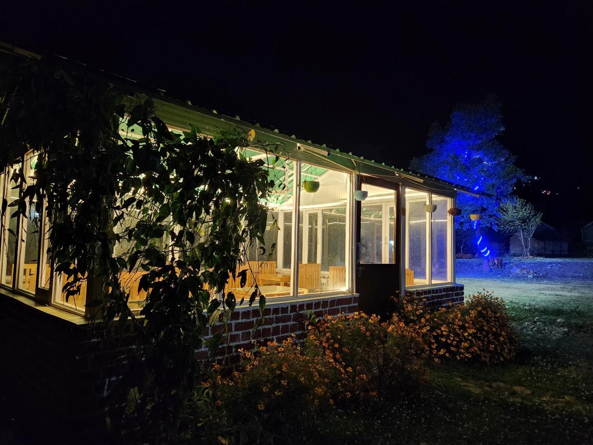 Hipostel Bir - Stay And Cafe Palampur Exterior photo