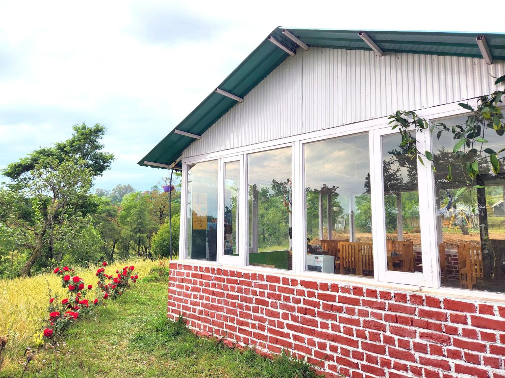 Hipostel Bir - Stay And Cafe Palampur Exterior photo